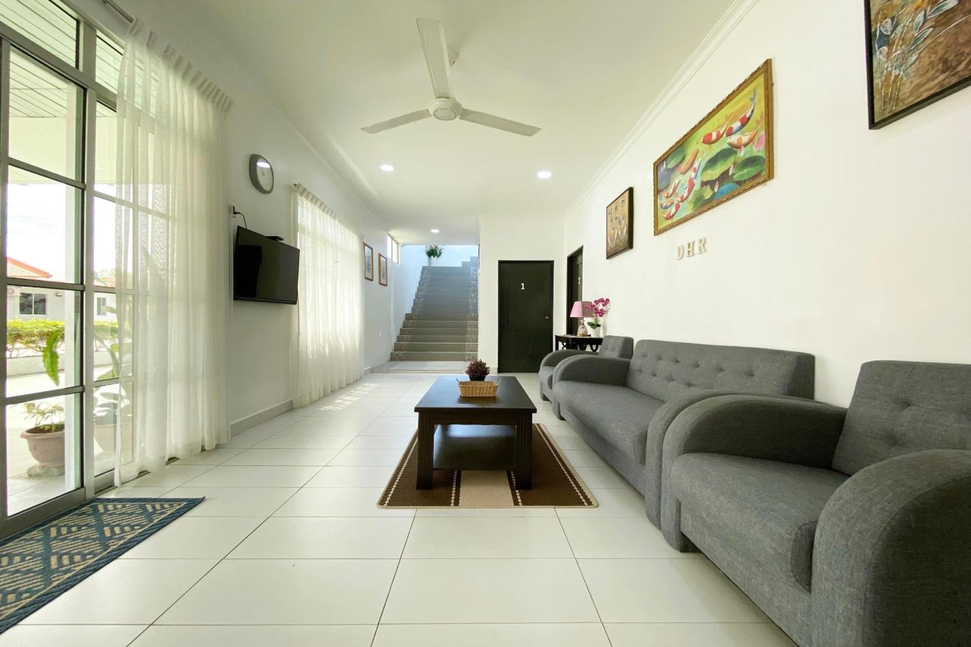 Oyo Home 90230 Dh Residence Kota Belud Екстериор снимка