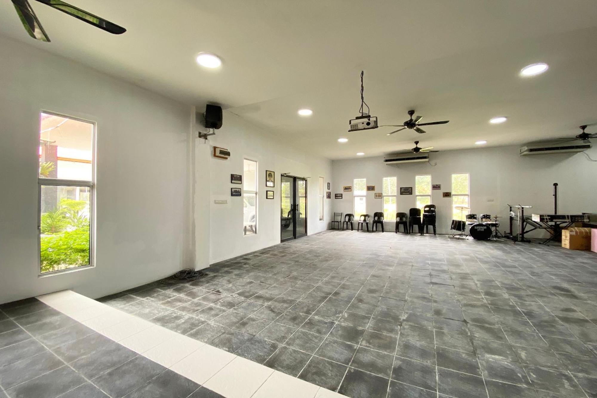 Oyo Home 90230 Dh Residence Kota Belud Екстериор снимка