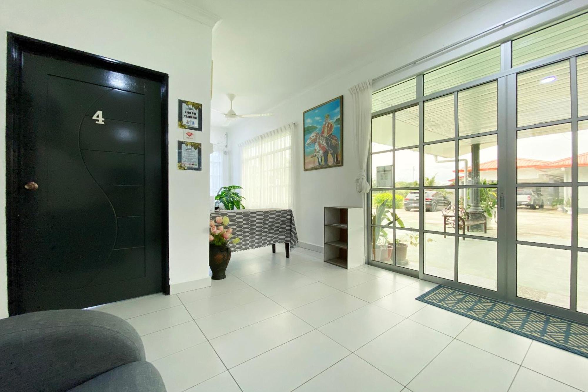 Oyo Home 90230 Dh Residence Kota Belud Екстериор снимка