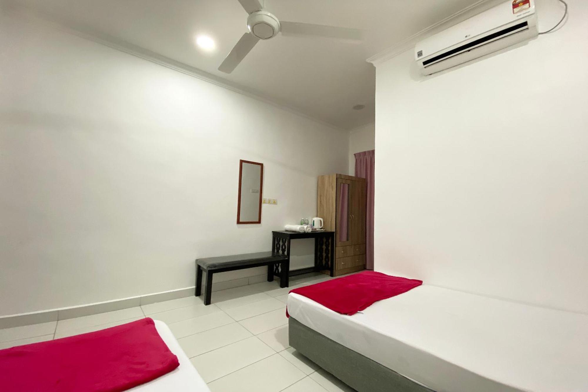 Oyo Home 90230 Dh Residence Kota Belud Екстериор снимка