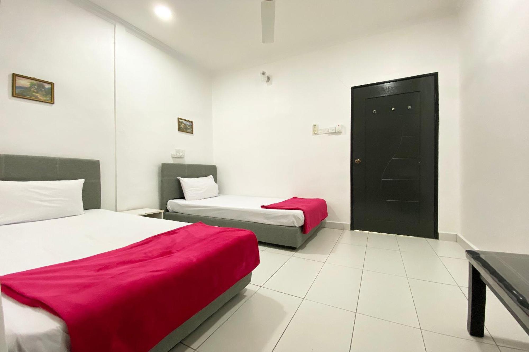 Oyo Home 90230 Dh Residence Kota Belud Екстериор снимка