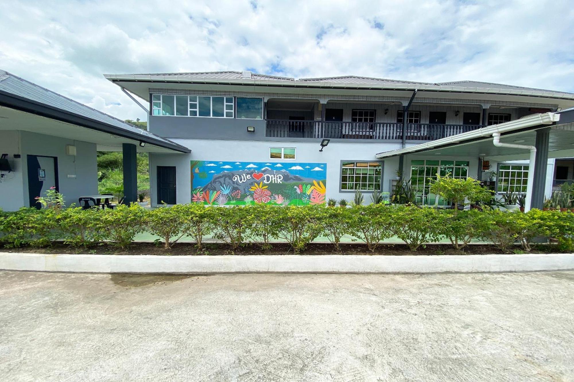 Oyo Home 90230 Dh Residence Kota Belud Екстериор снимка