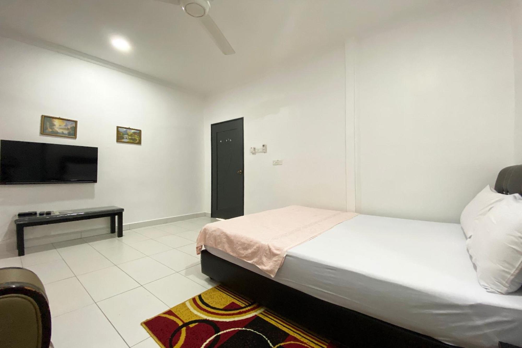 Oyo Home 90230 Dh Residence Kota Belud Екстериор снимка