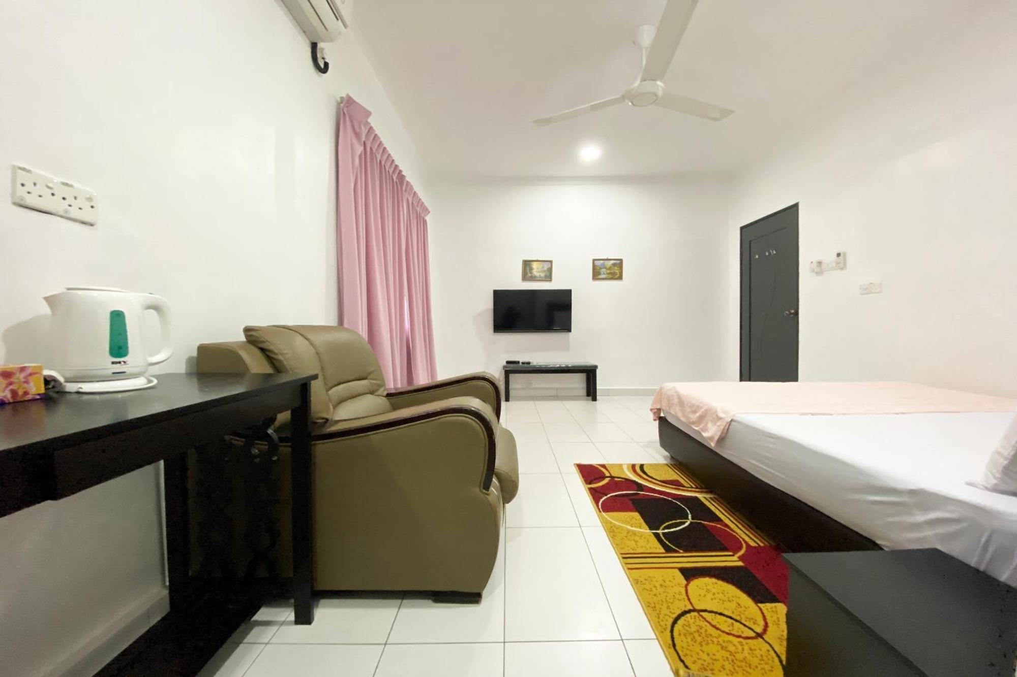 Oyo Home 90230 Dh Residence Kota Belud Екстериор снимка